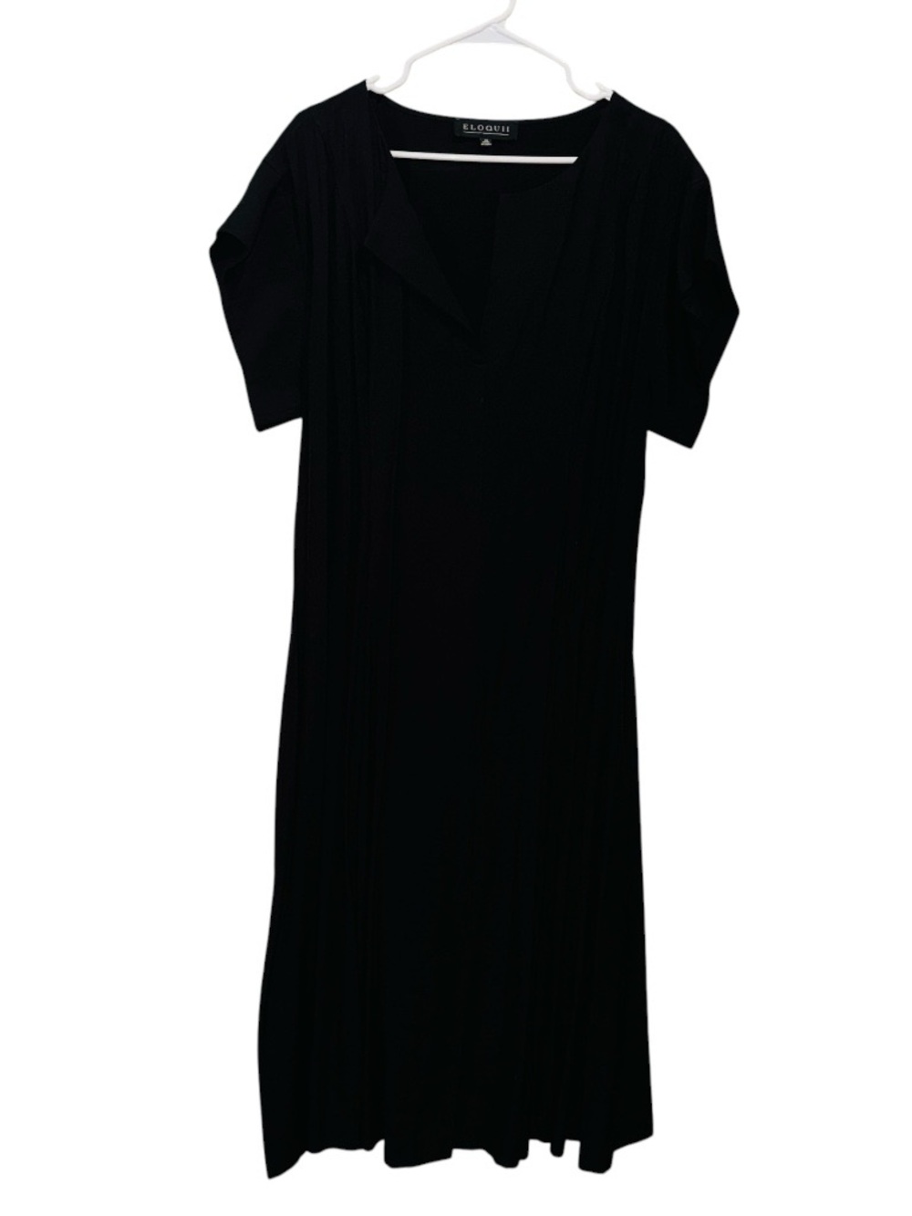 Eloquii Black Pleated-Detail Waist Tie Split Neckline Midi Dress - Picture 2 of 10